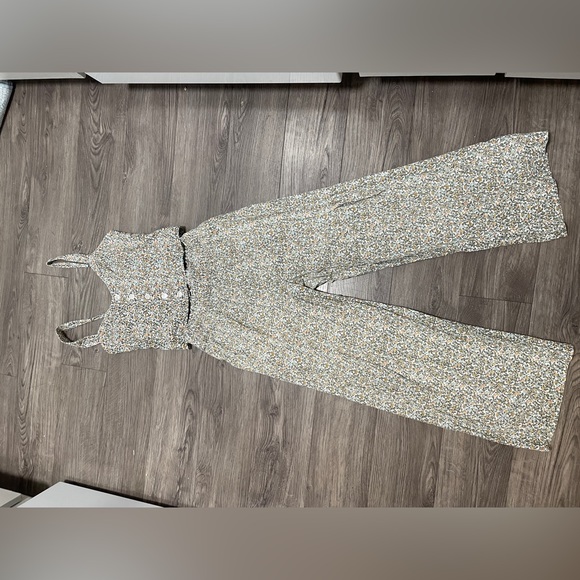 Abercrombie two piece set - Picture 1 of 3